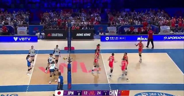 电竞国家队对阵中国女排展开拉锯大战，最终险胜对手-九游平台  第1张